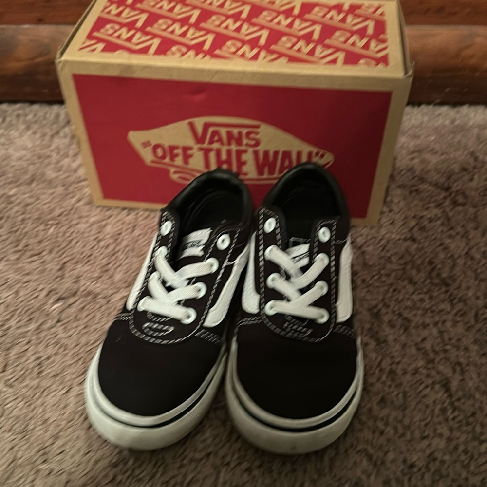 Vans Ward Slip On